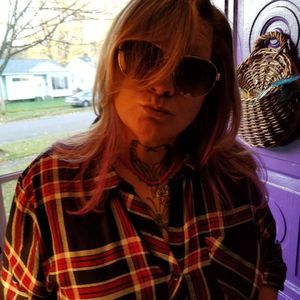 Meet your Posher, Kendra